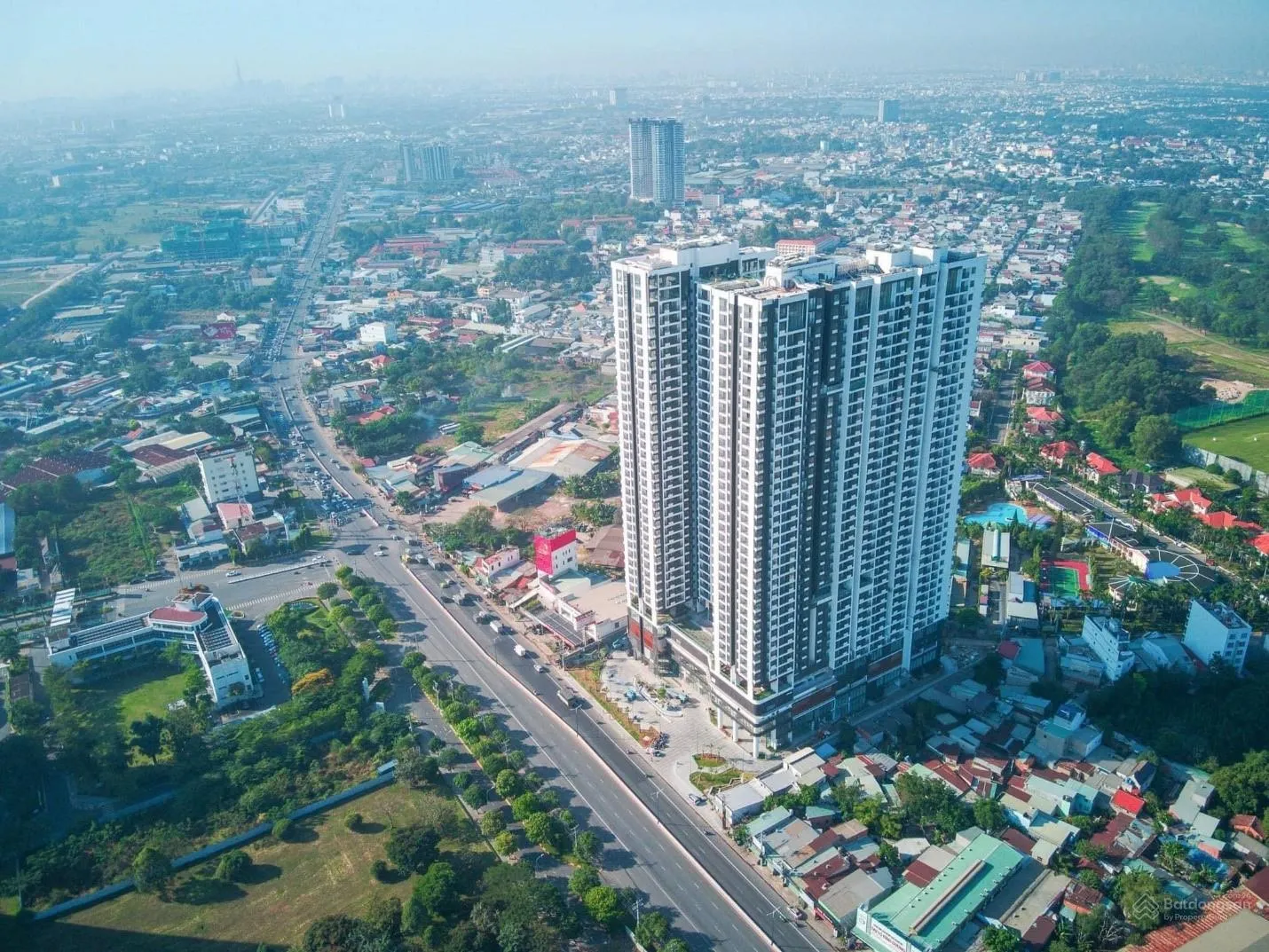 The Emerald Golf View